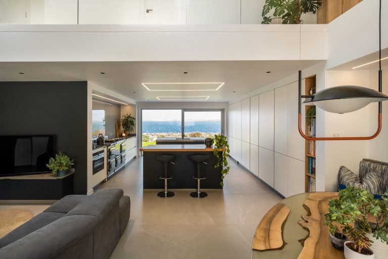 Luxury Coastal Home Renovation with Panoramic Sea Views